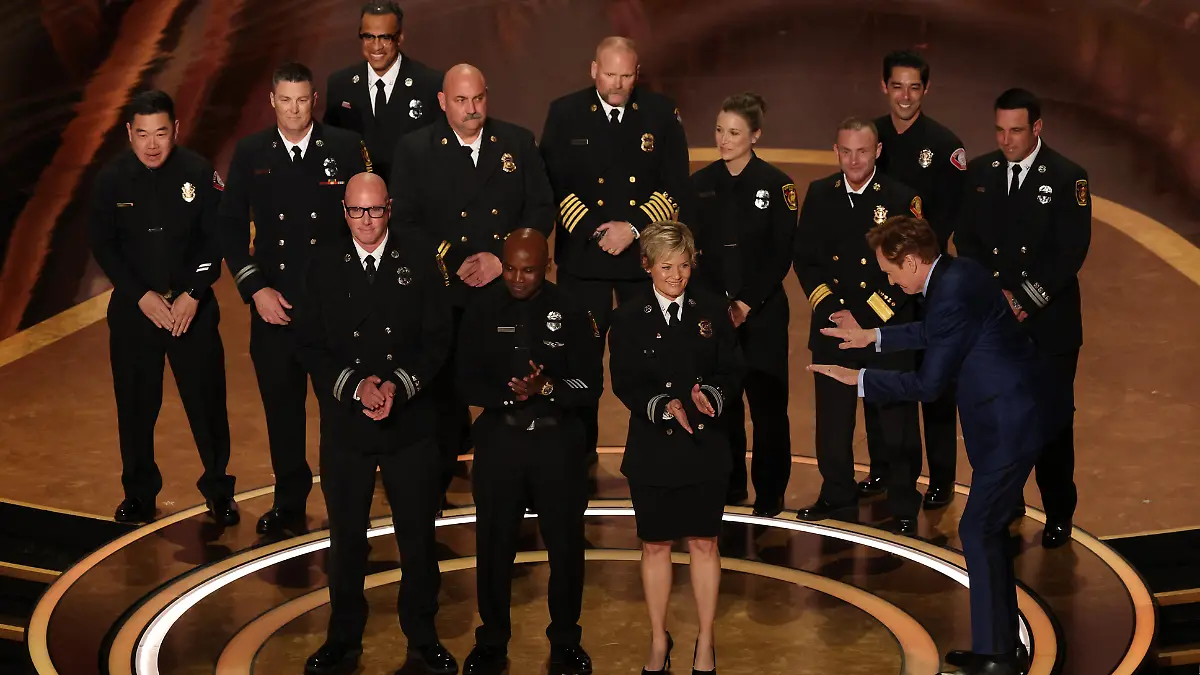 Bomberos de Los Angeles en los Premios Oscar 2025